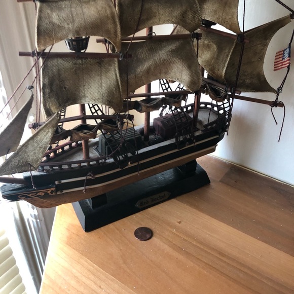 Antique items - Picture 5 of 8